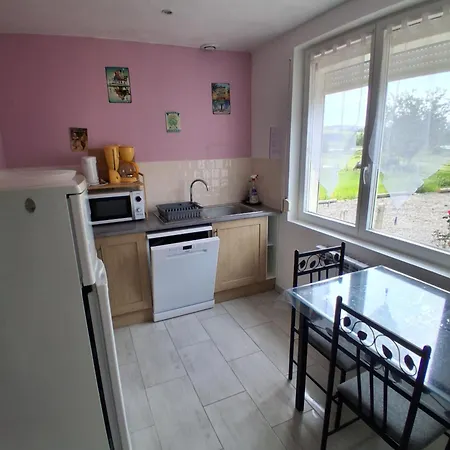 Holiday home Le Lilas Au Bord De Riviere