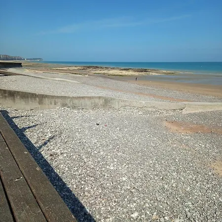 Le Lilas Au Bord De Riviere Holiday home Paluel